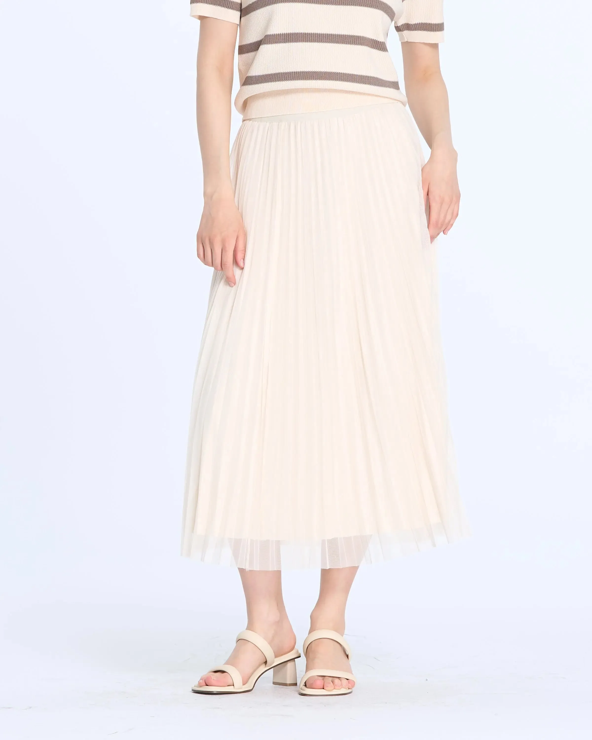 205519 Reversible Pleated Skirt