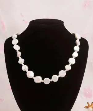 Chic White Asymmetricar Pearl Gratuated Bead Necklace ML0353