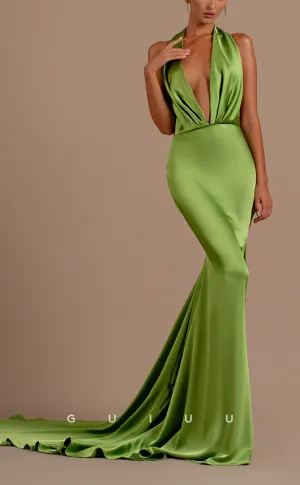 G3258 - Chic & Modern V-Neck Halter Pleats Open Back Long Formal Prom Dresses